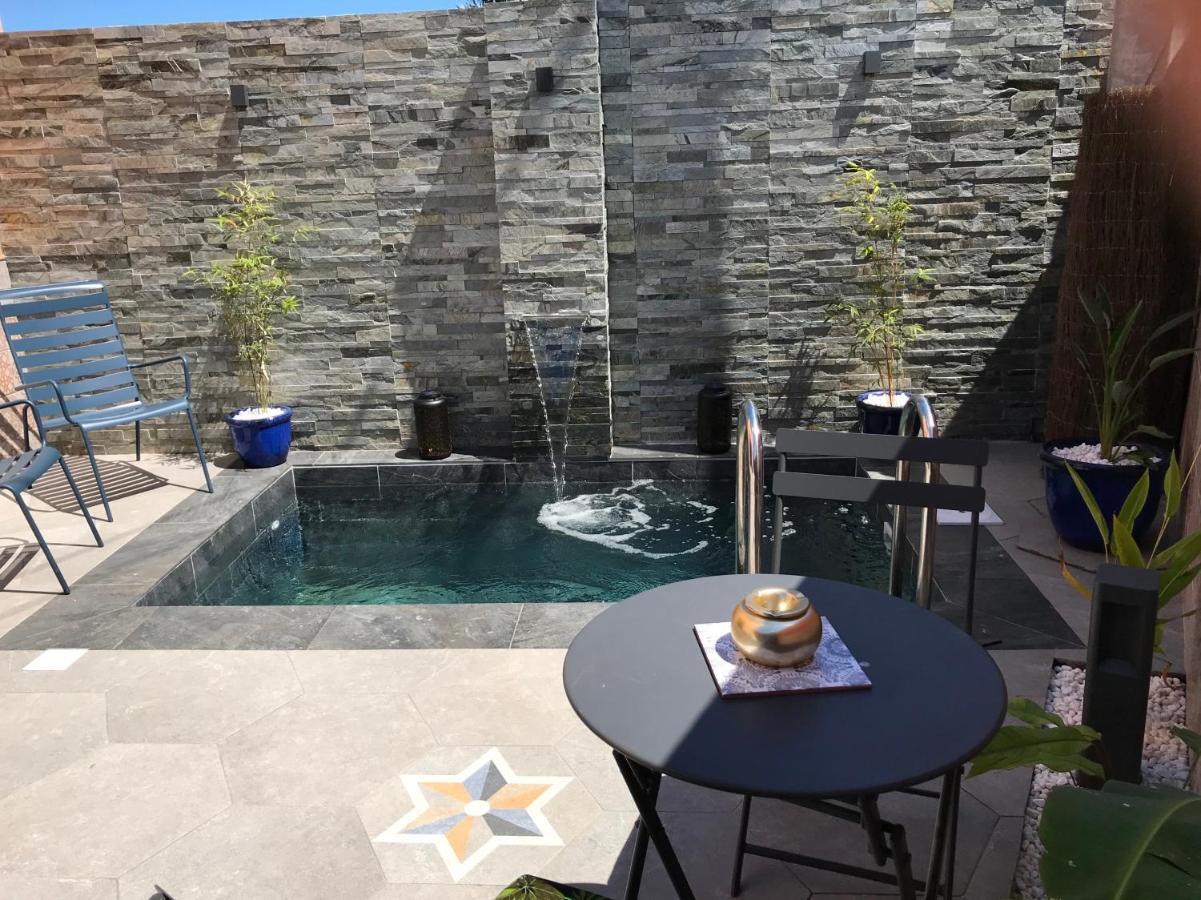 Dar Sakina Apartment Saint Pierre Luaran gambar